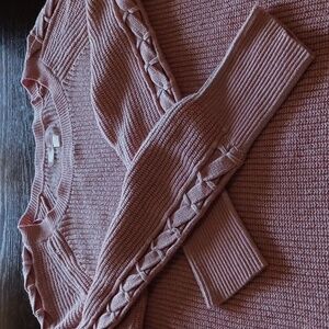 LC Lauren Conrad Soft Pink Crew Neck Sweater